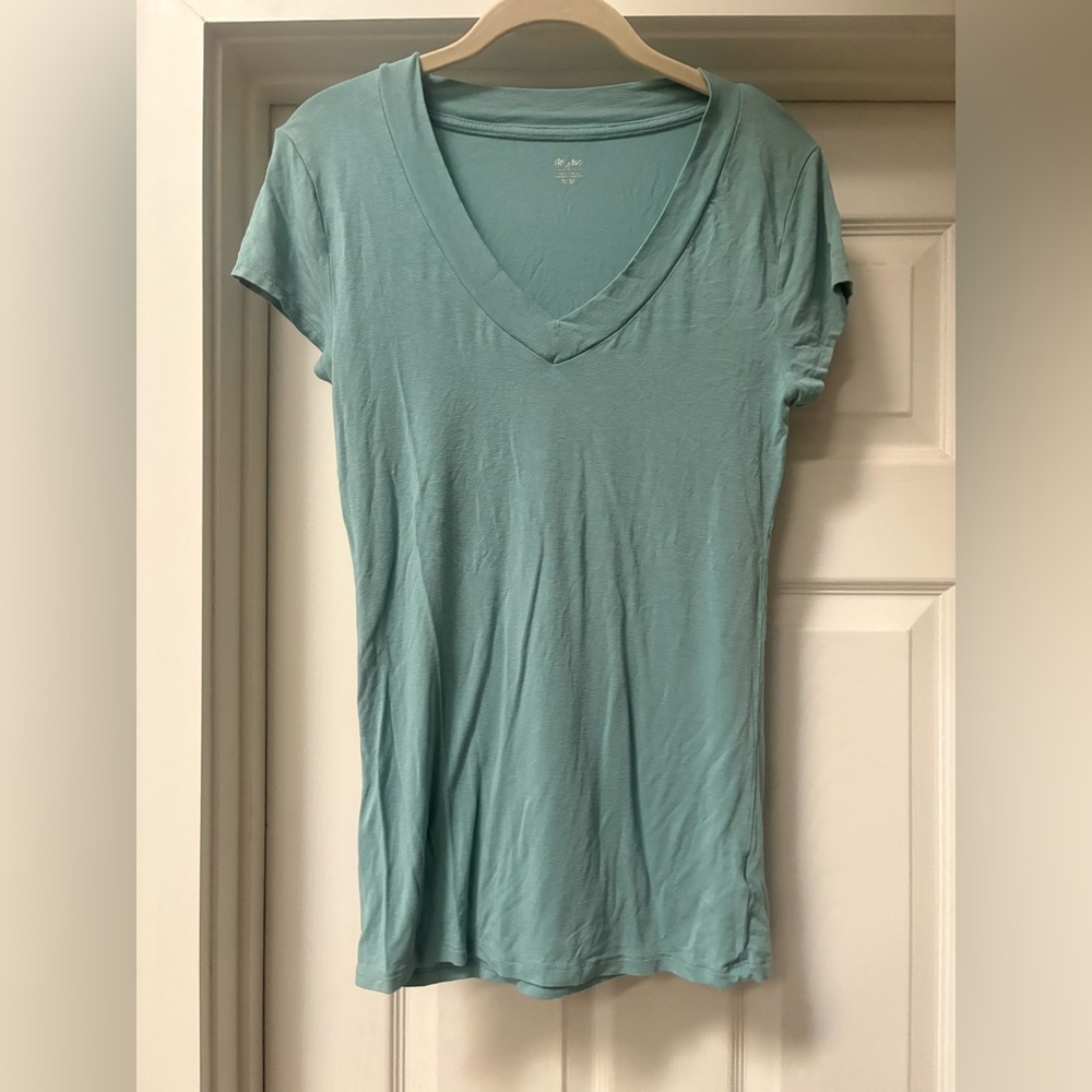 Mossimo Supply Co. Light Teal V-Neck Short Sleeve Tee
